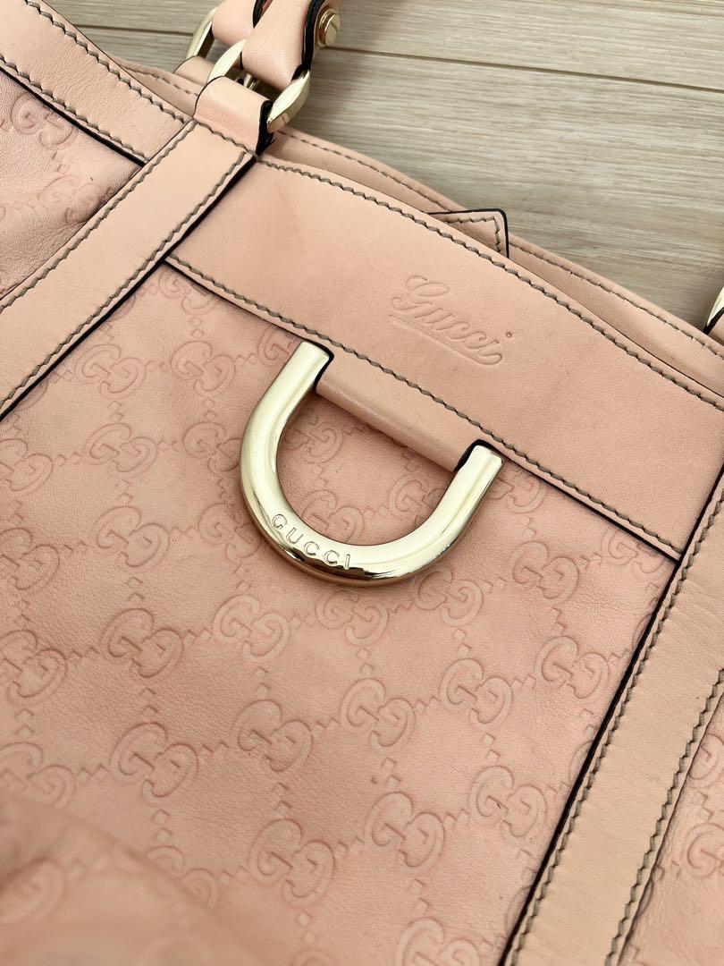 GUCCI ピンク レザーバッグ