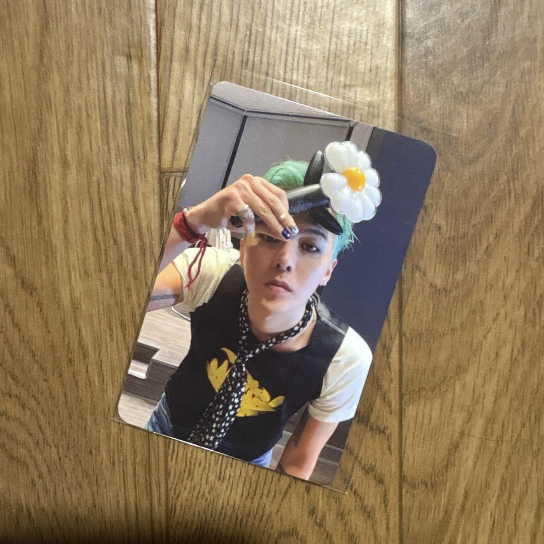 G-DRAGON フーディー ブラック 黒 ソウルコン ジヨン カードを1枚贈る G-DRAGON フーディー ブラック 黒 ソウルコン ジヨン カードを1