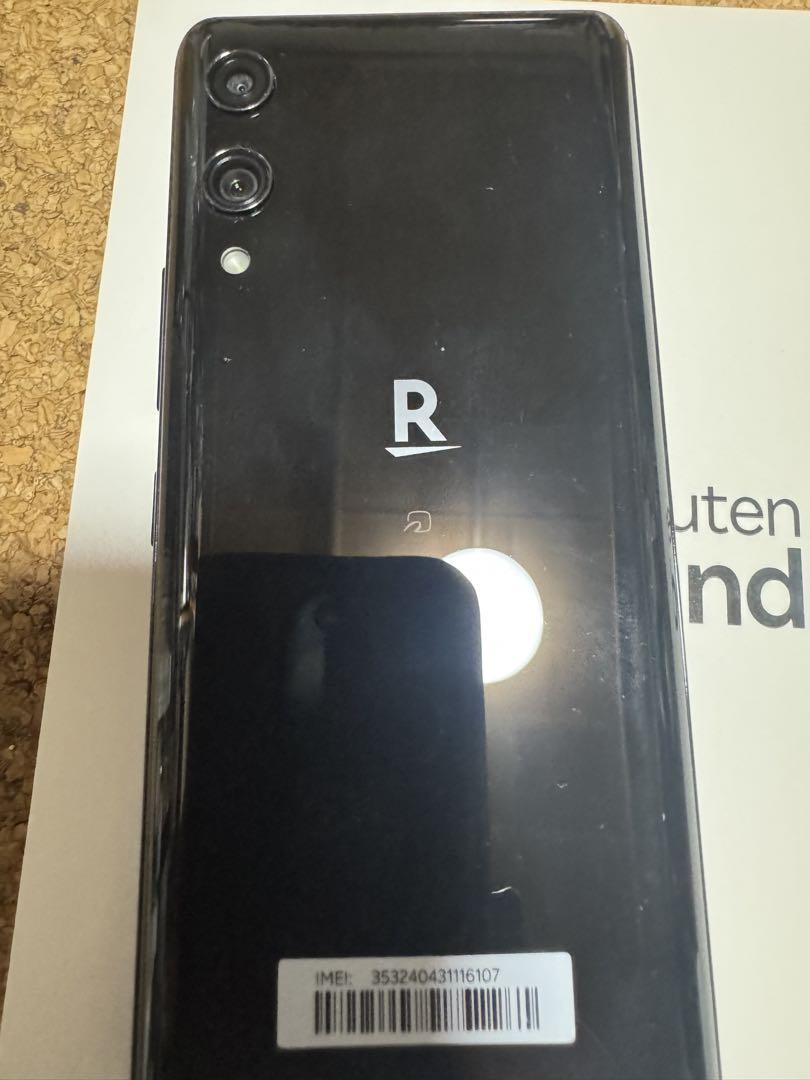 話題の人気 送料込み美品楽天モバイルRakutenハンド新品未使用耐衝撃ケース スマートフォン本体