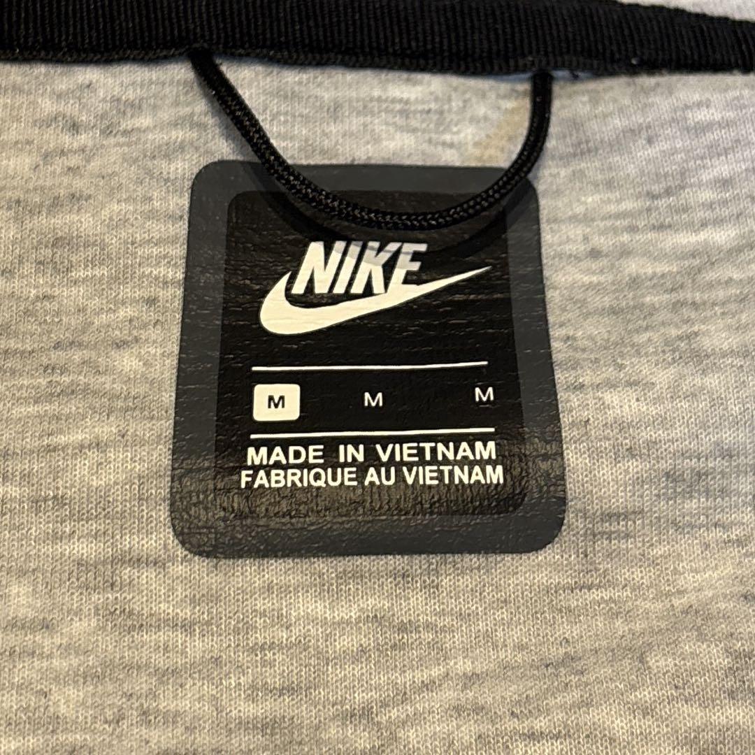 NIKE ナイキ　テックフリース　グレー