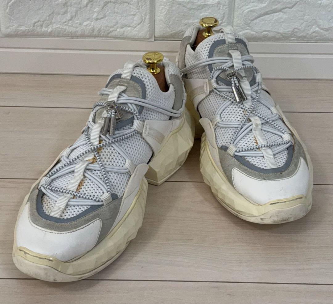 ジミーチュウ　ダイヤモンド　スニーカー