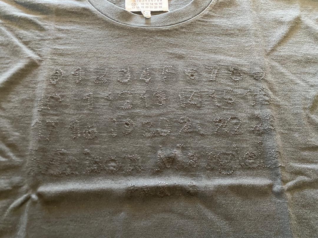 【新品】MAISON MARGIELA エンブロイダー ロゴ Tシャツ 黒色 M