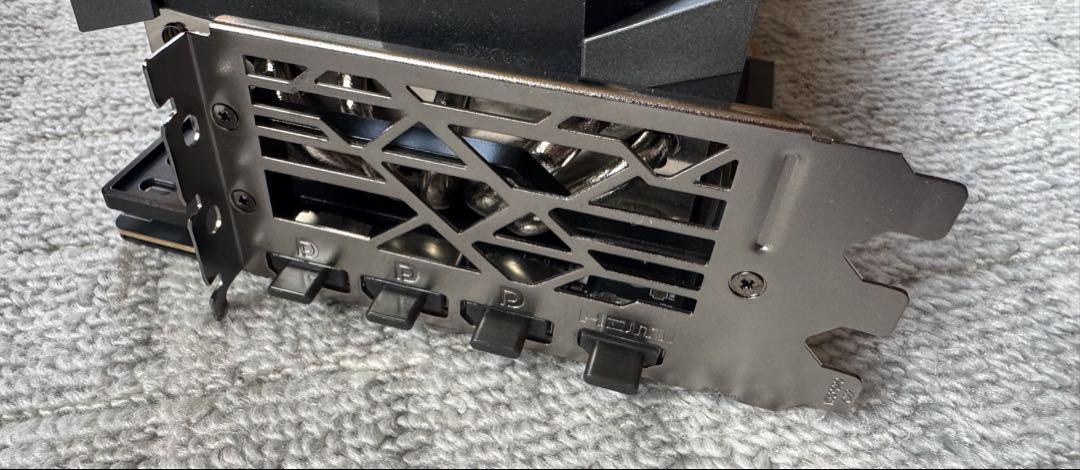 グラフィックボード・グラボ・ビデオカード MSI RTX4090 GAMING X TRIO 24GB