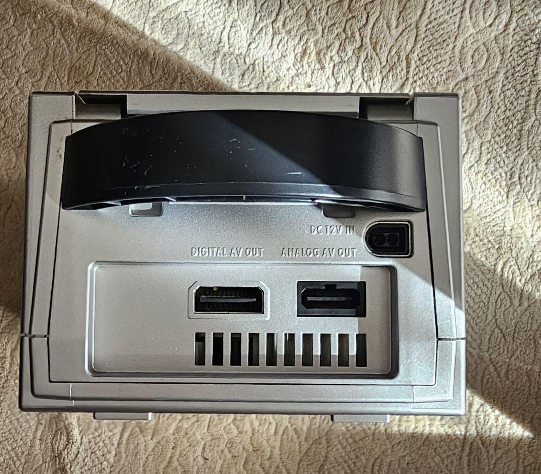GameCube シルバー本体とコントローラー