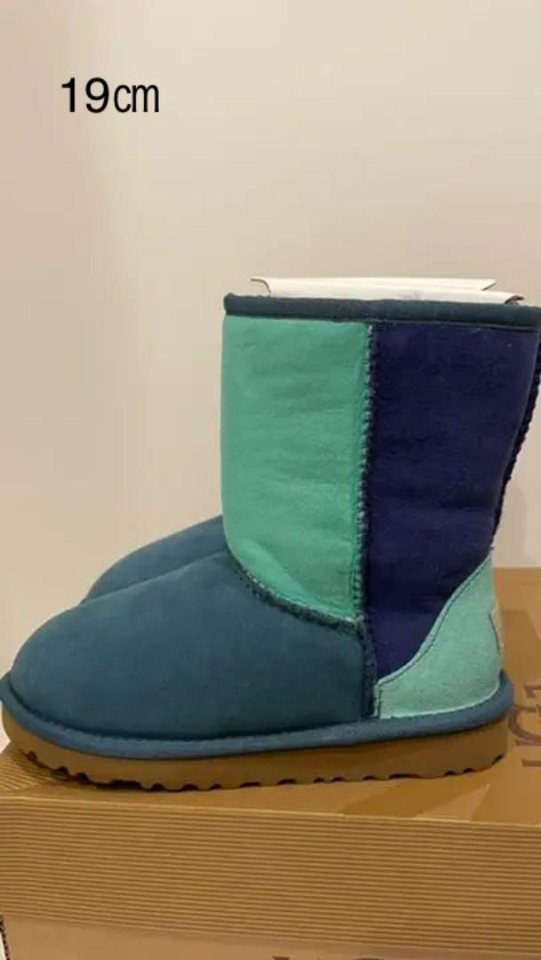入荷中 UGGブーツ - ブーツ 入荷中 UGGブーツ - ブーツ