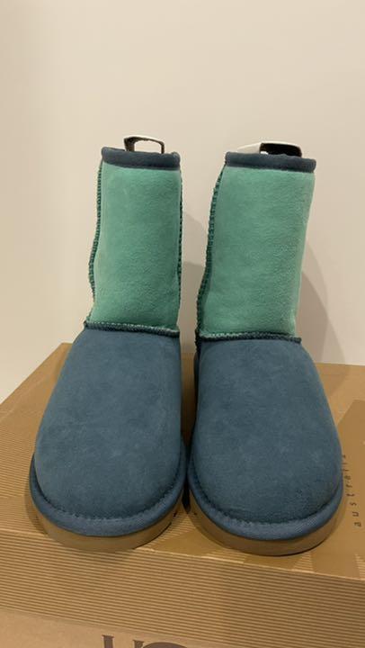 入荷中 UGGブーツ - ブーツ 入荷中 UGGブーツ - ブーツ