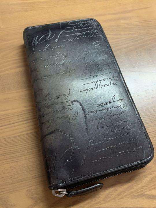 ベルルッティ ラウンドファスナー長財布 カリグラフィー レザー ブラック