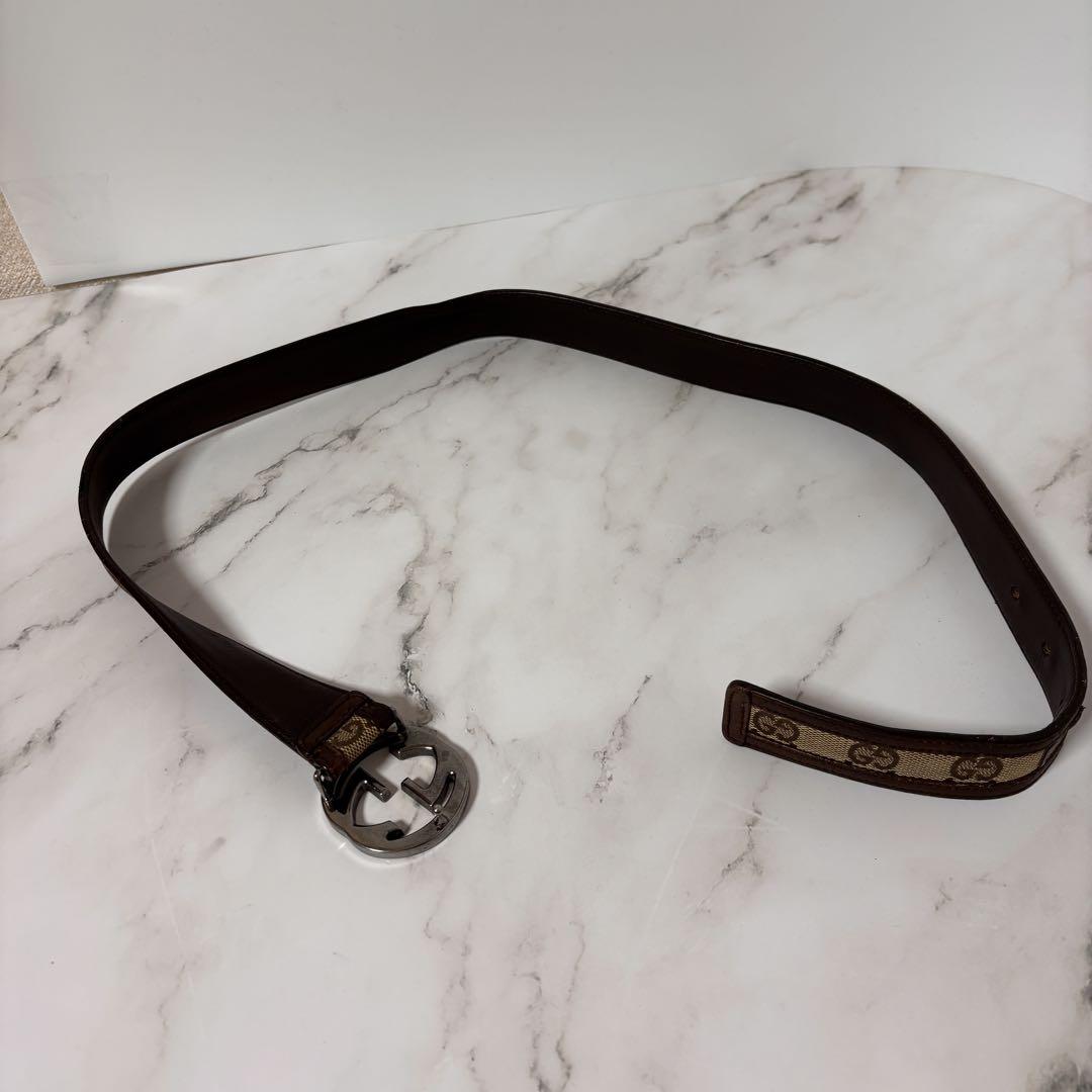 【人気】GUCCI ベルト シルバー ロゴ　 ユニセックス GGスプリーム
