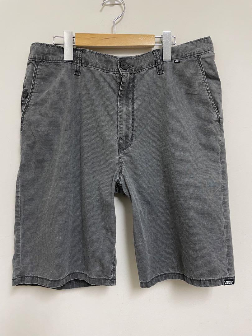 B02452 Vans バンズ　ショートパンツ ハーフパンツ 5,799円