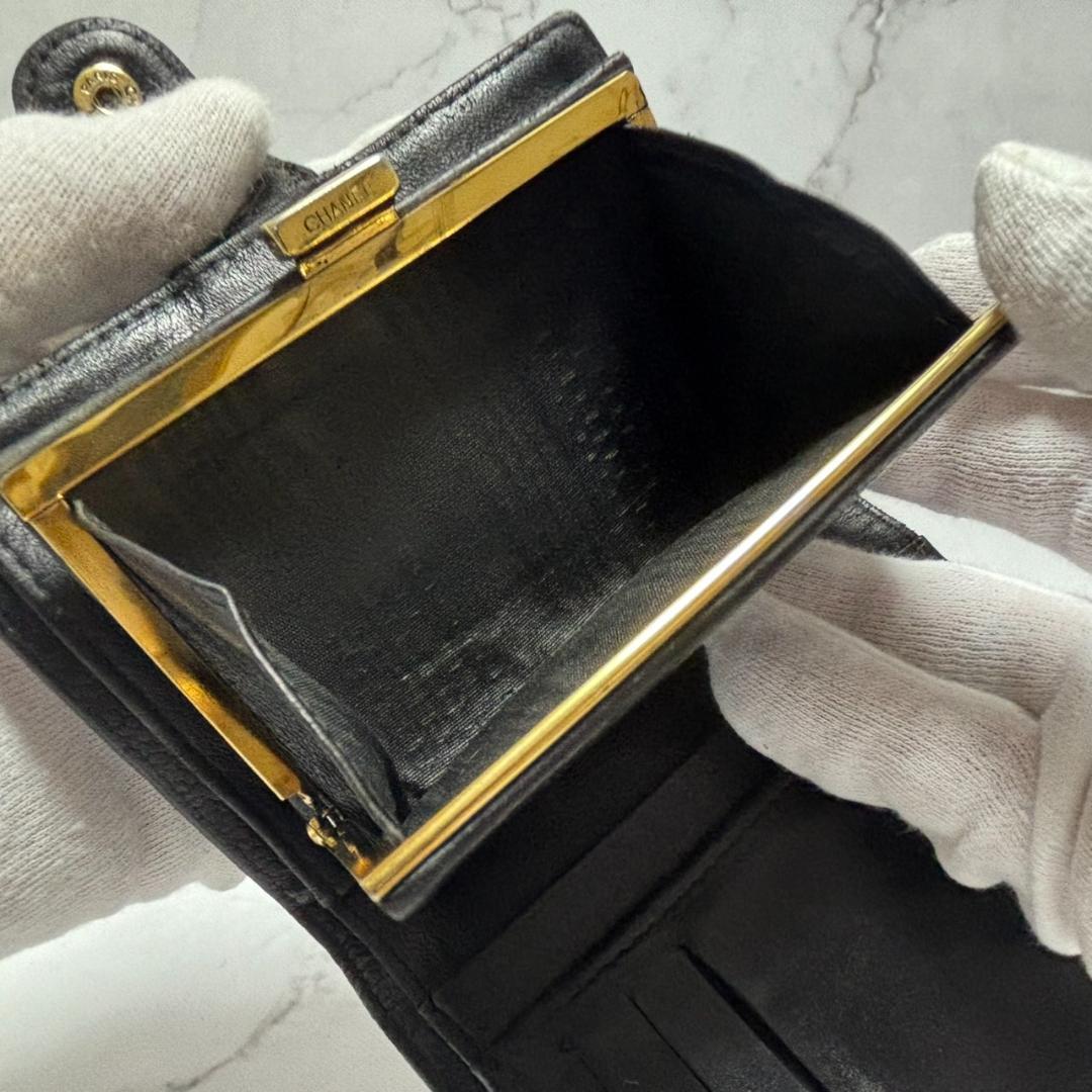 【極上良品】CHANEL シャネル【デカココ】２つ折り財布 キャビアスキン 黒