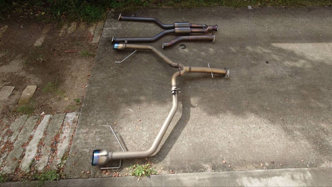 スリーキャッツ