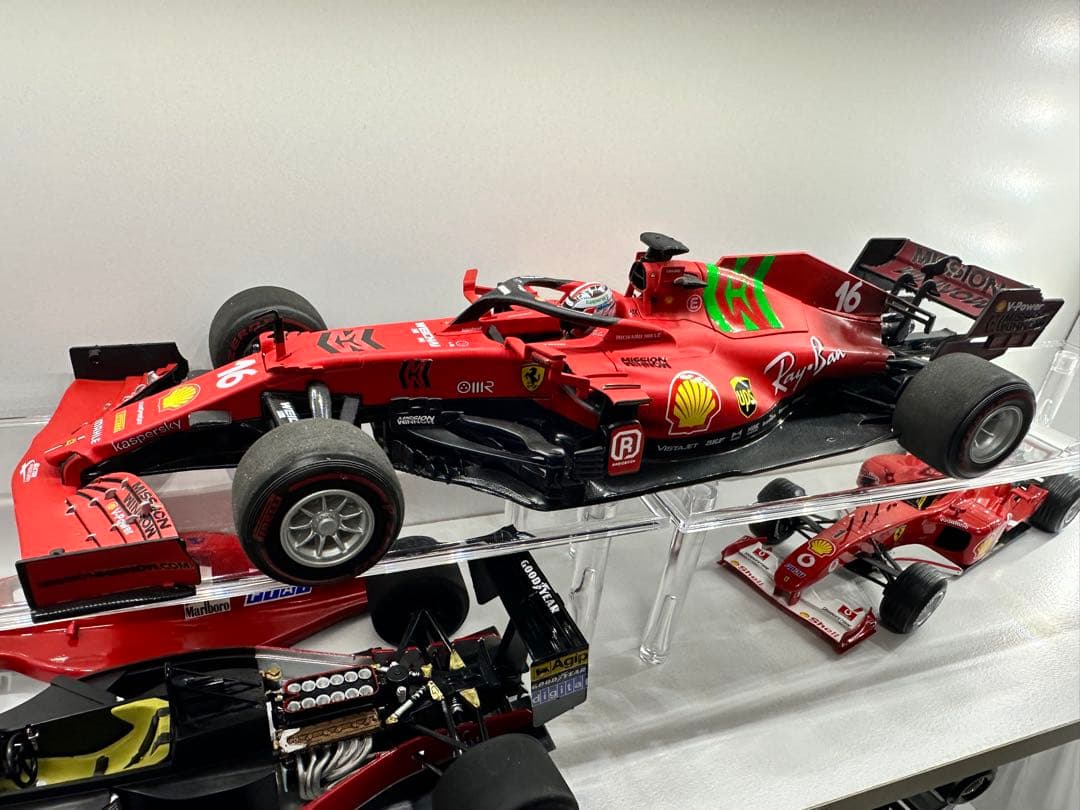 フェラーリF1ミニカー、ラジコン等セット　フォーミュラ　レーシング