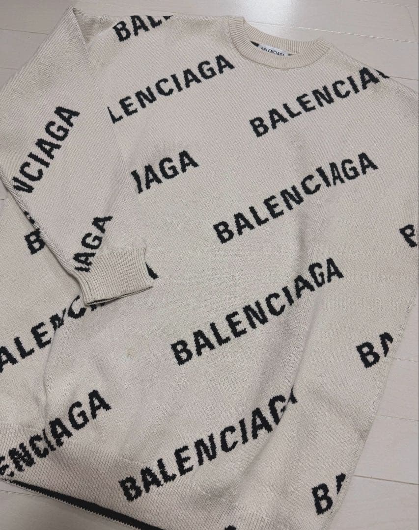 BALENCIAGA ニットFREE SIZE・BALENCIAGA
