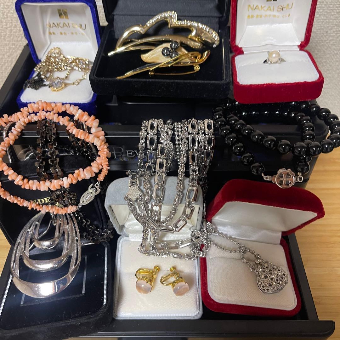 遺品整理 生前整理 大量 刻印 アコヤパール ネックレス リング全体的に状態が悪い