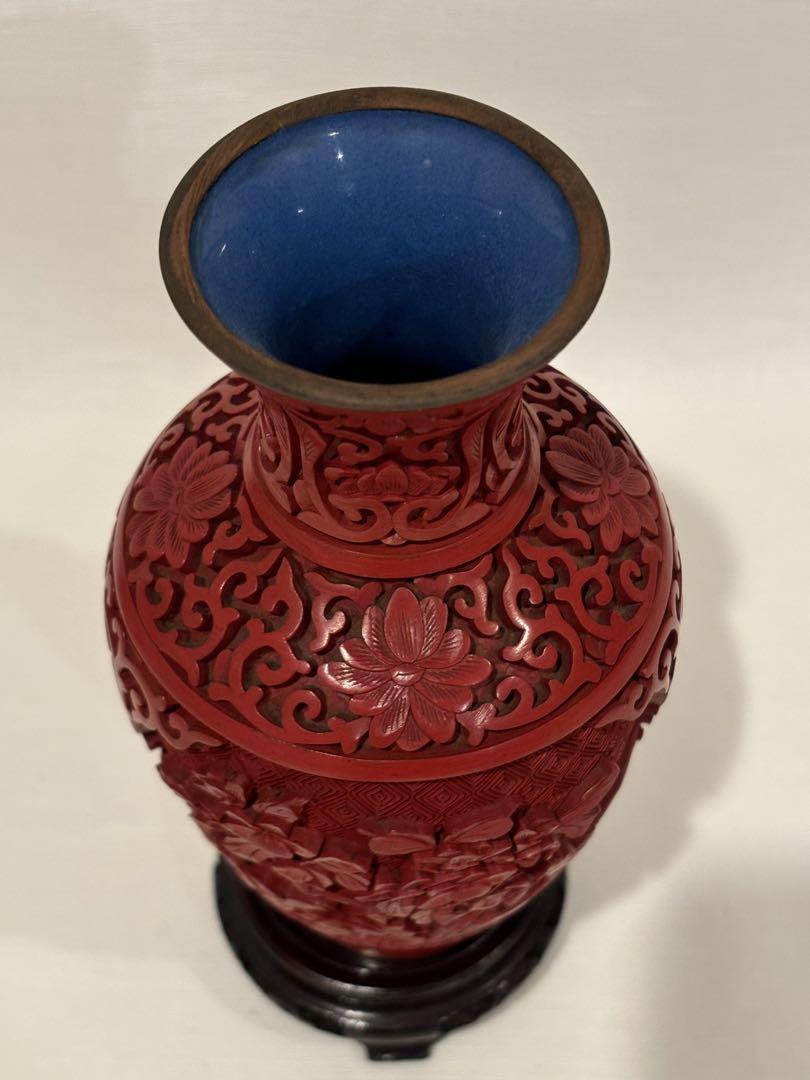 【美品】堆朱 漆彫り花瓶 中国美術 彫刻花瓶 彫漆花瓶（花の彫刻）