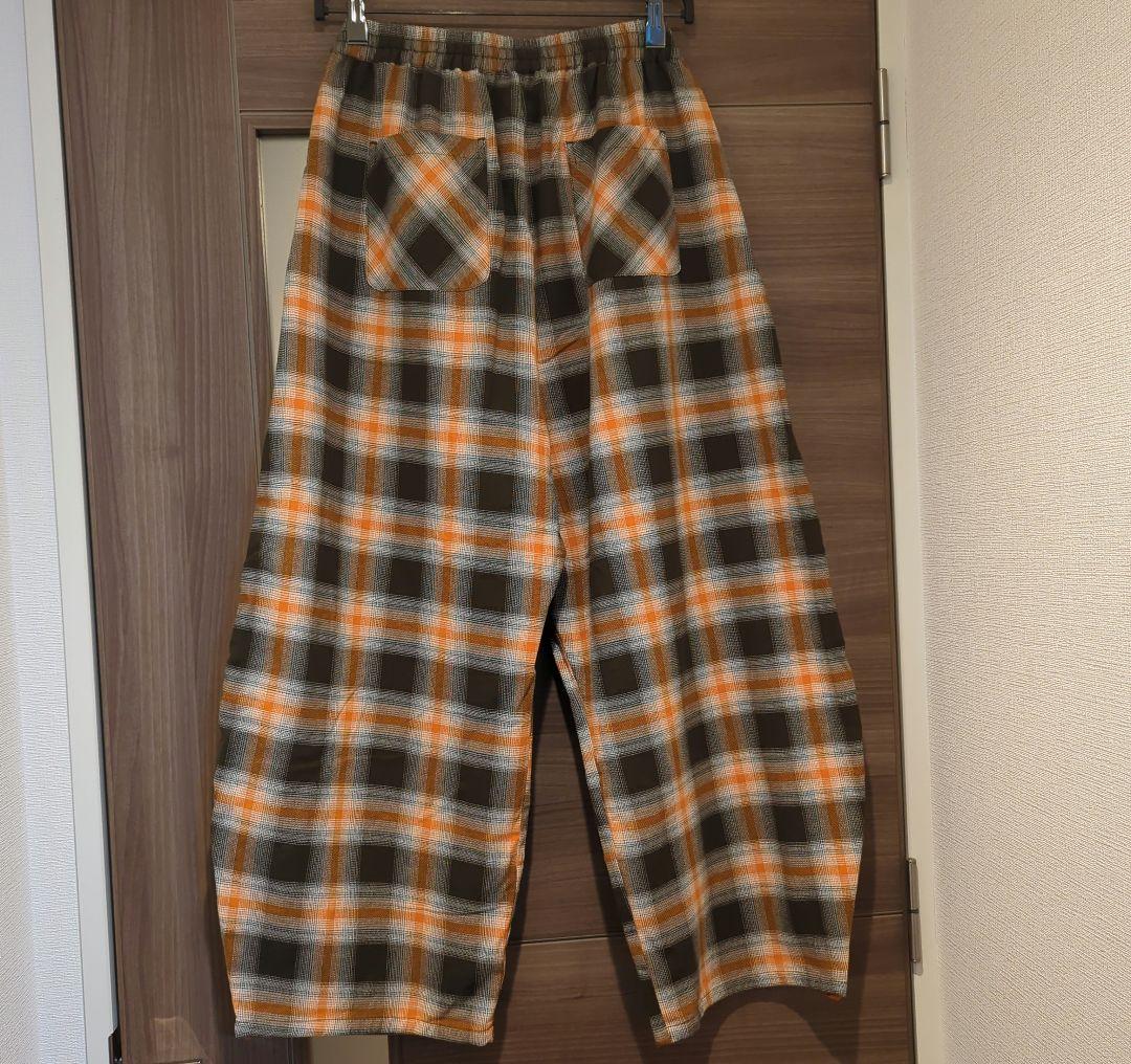 ニコアンド てぃらチェックゆるパンツ ブラウン　M（未使用品です）