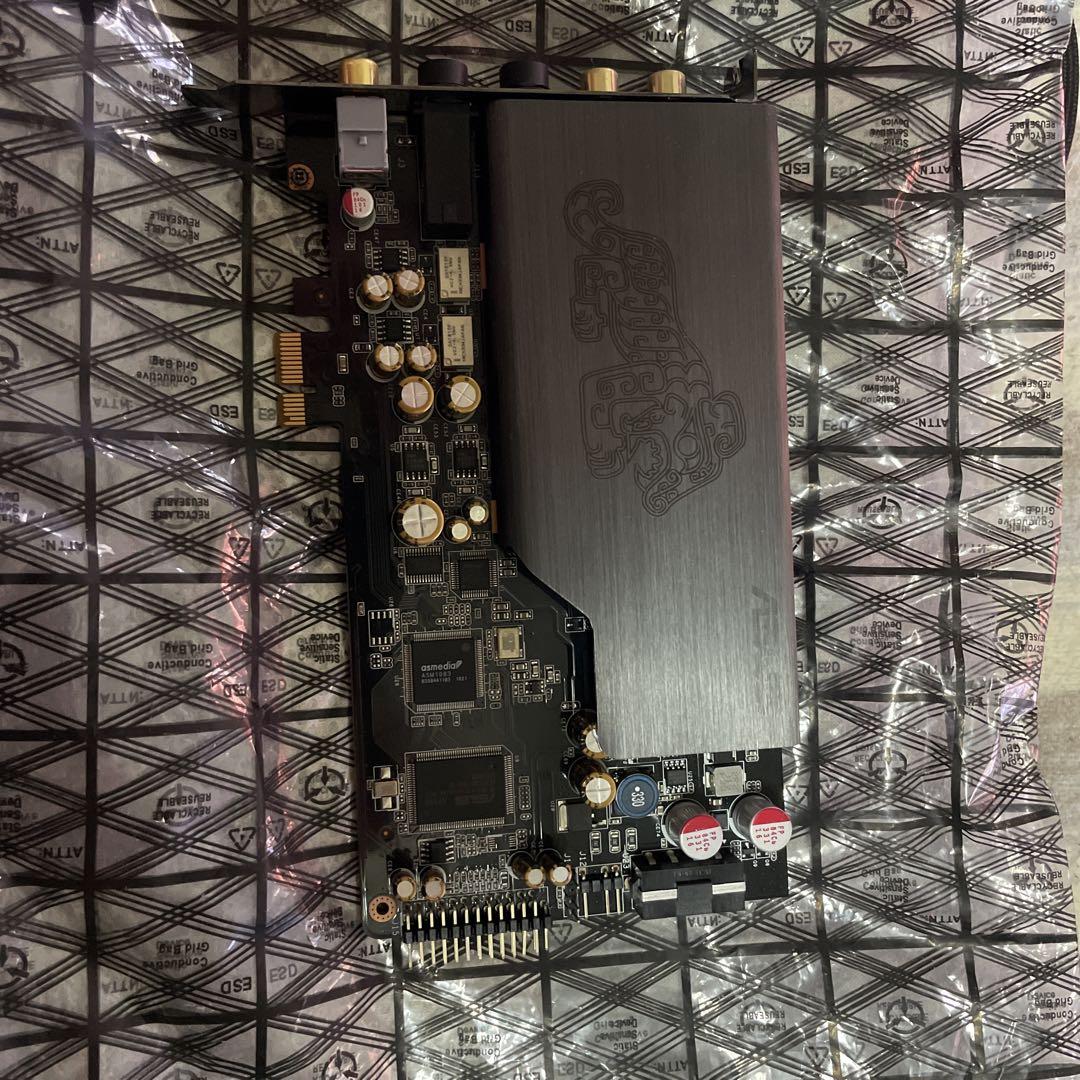 ASUSTek サウンドカード PCI-E Essence STX II