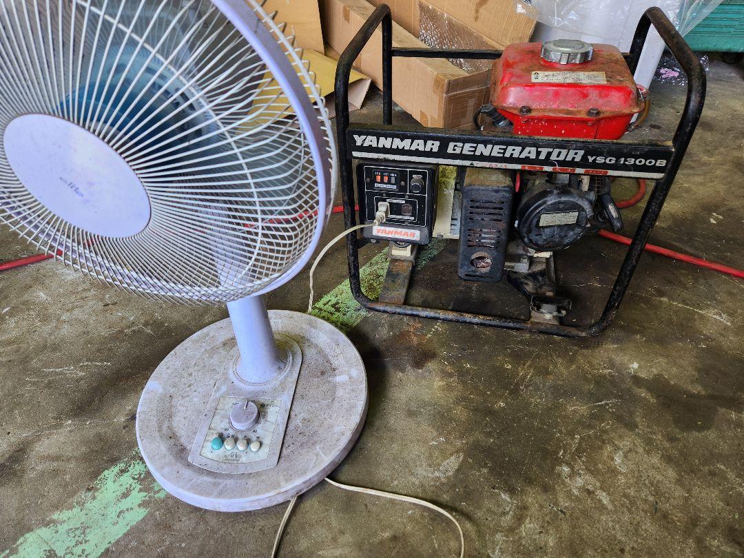 ヤンマーガソリンエンジン発電機YSGー1300B