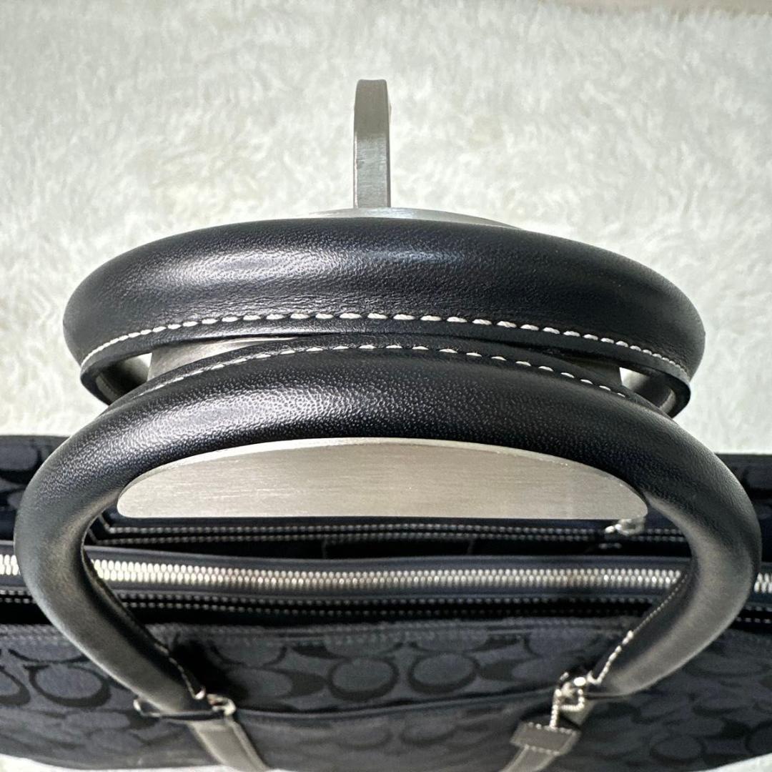 COACH コーチ
