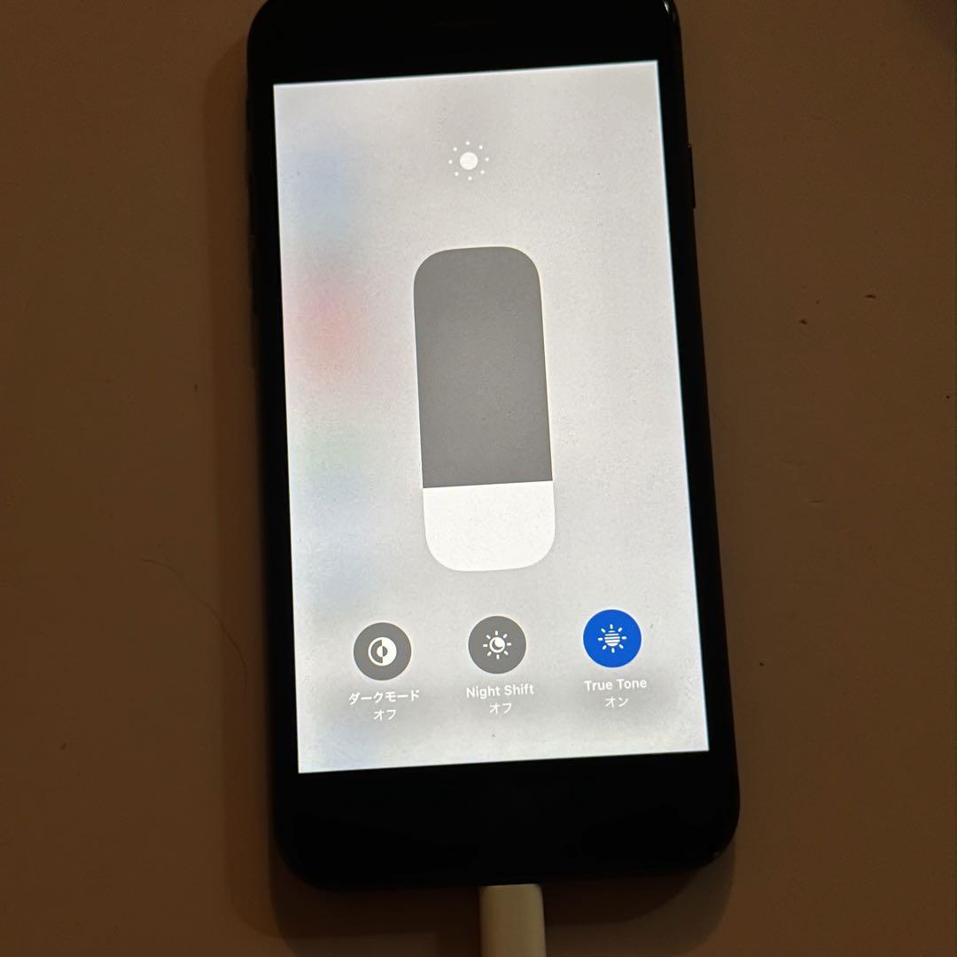 ブランド通販 8 iPhone 64GB バッテリー:81% SIMロック解除済み スマートフォン本体