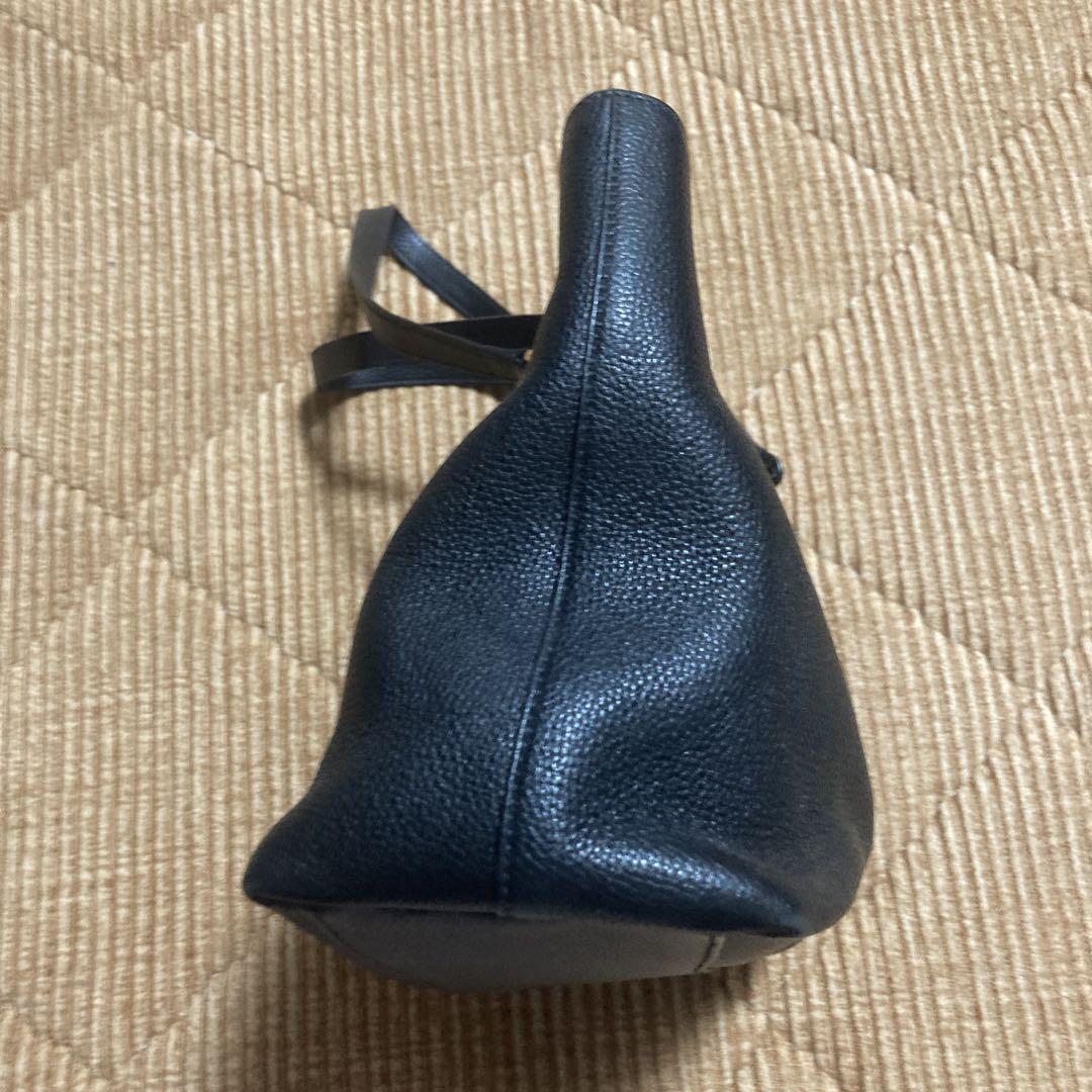 PRADAバック