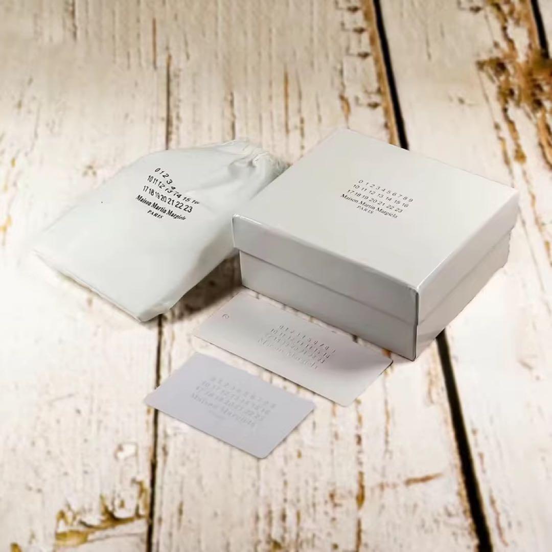 【国産】 MM6 Maison Margiela 数字ステッチ 本革折りたたみコインケース 小物