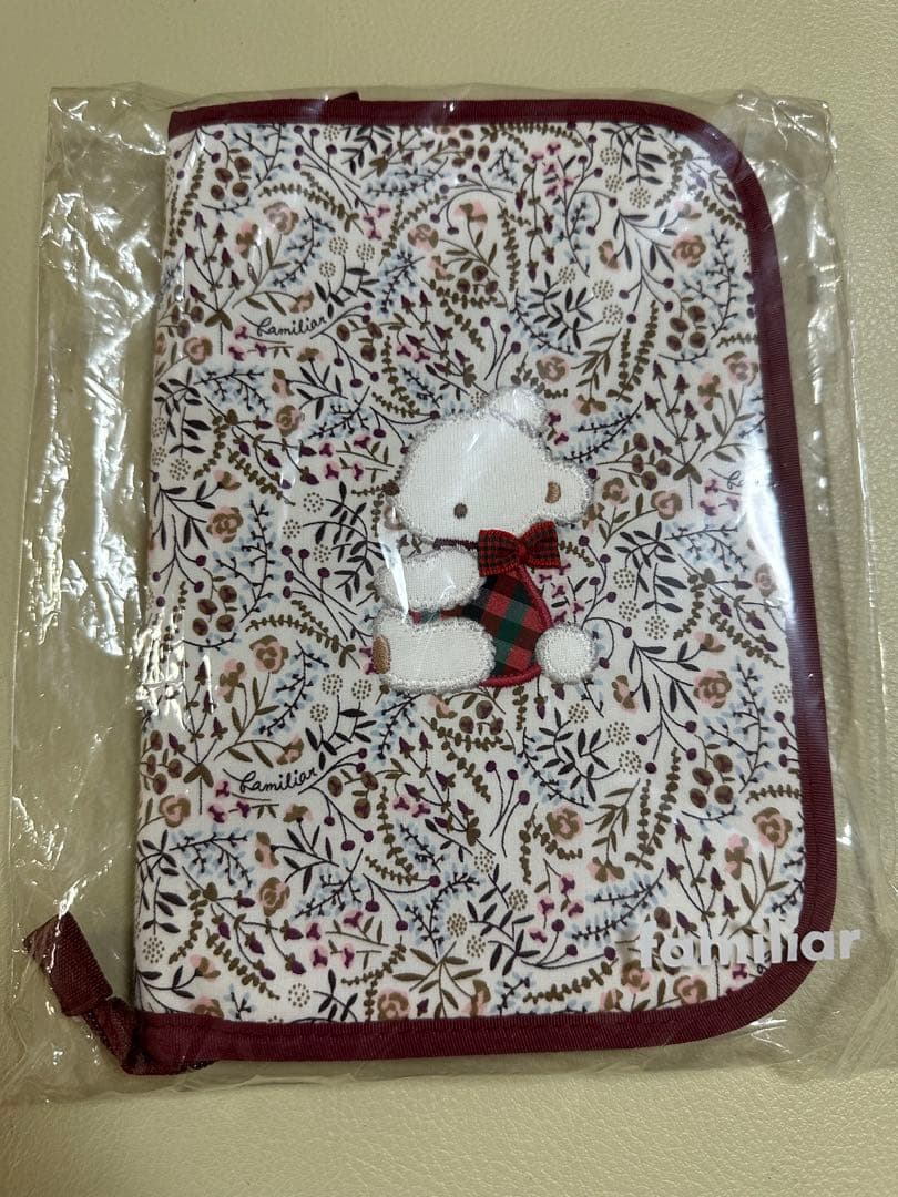 ファミリア　familiar 母子手帳ケース　リバティ　マルチケース