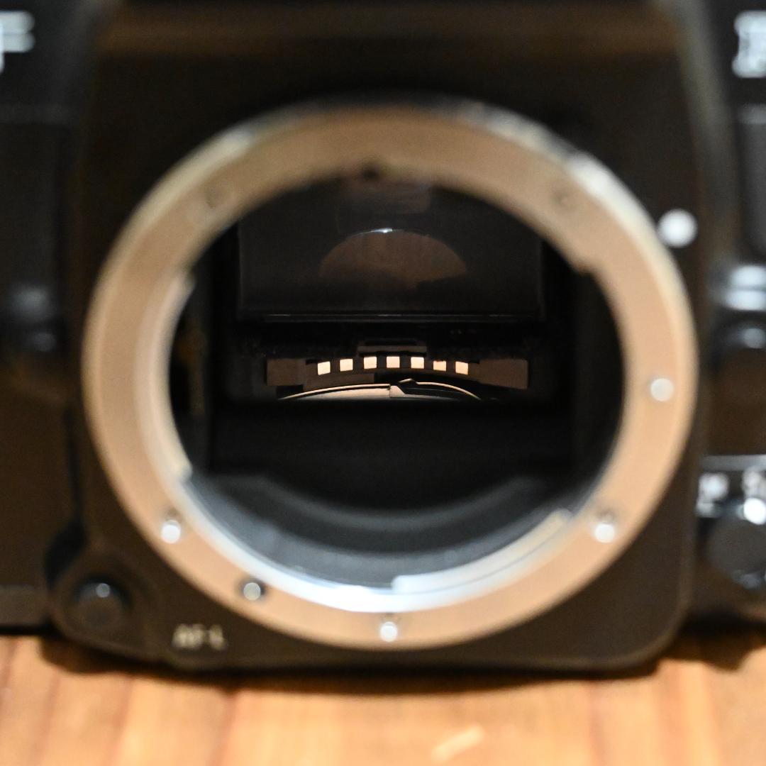 美品！】プロテイストのフィルムカメラ。Nikon F801S＋レンズ+