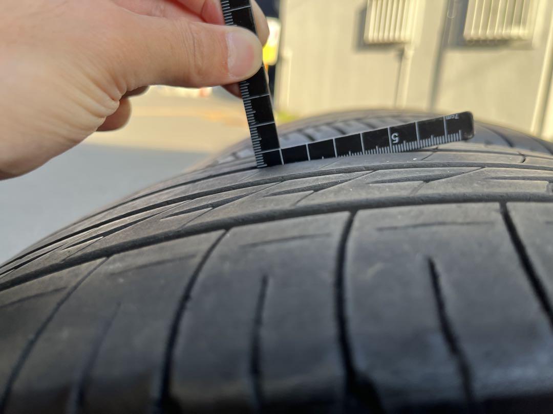 BRIDGESTONE REGNO 225/45R18 2本セット