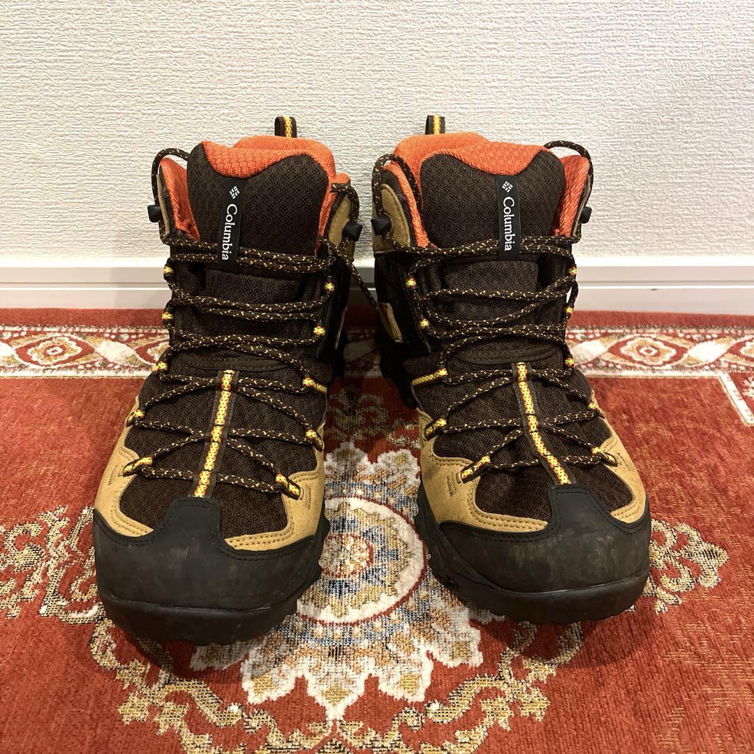 トレッキングシューズ　コロンビア　Columbia 6,500円
