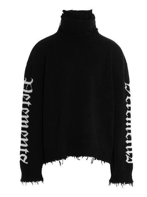得価100%新品 VETEMENTS Gothic Logo Turtleneck Sweater De9W2-m63509241210 SALE高品質