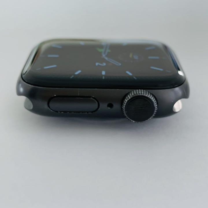 大特価人気 Apple Watch series 5 -40mm Aluminum GPS pD1i2-m63517608449 得価お買い得