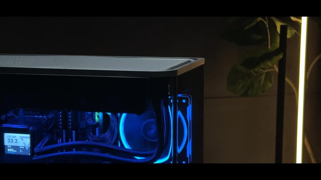 RTX5080 / Core i7 13700F / 32GB ゲーミングPC