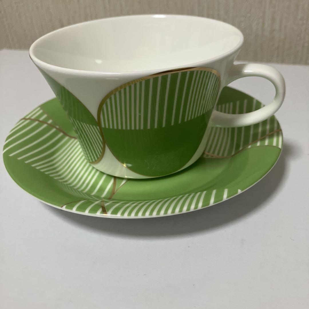 Afternoon Tea製　BONE CHINA カップ&ソーサー　2客セット 6,400円