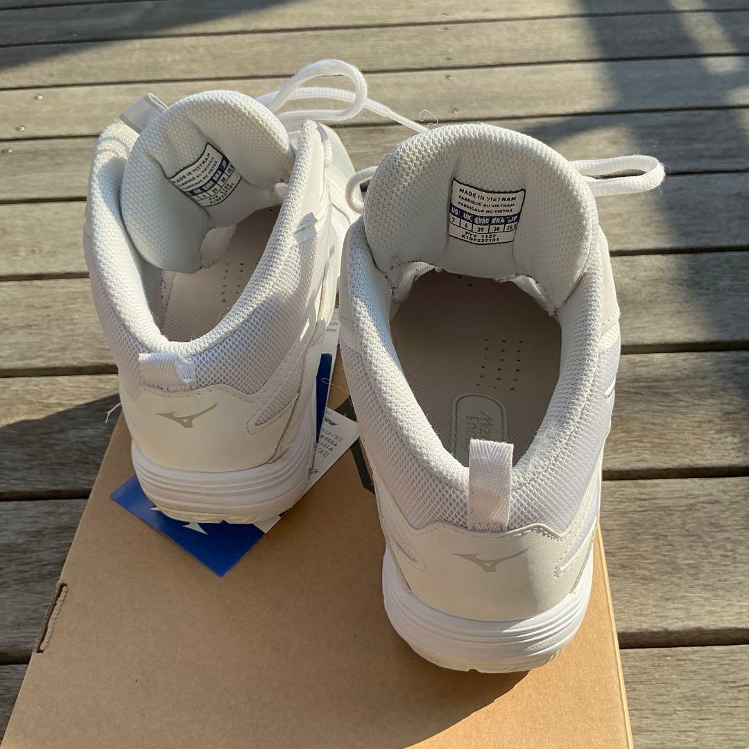 ウェーブダイバースLG4 25センチ 楽天市場】ミズノ公式 ウエーブダイバースLG4 フィットネス ユニ