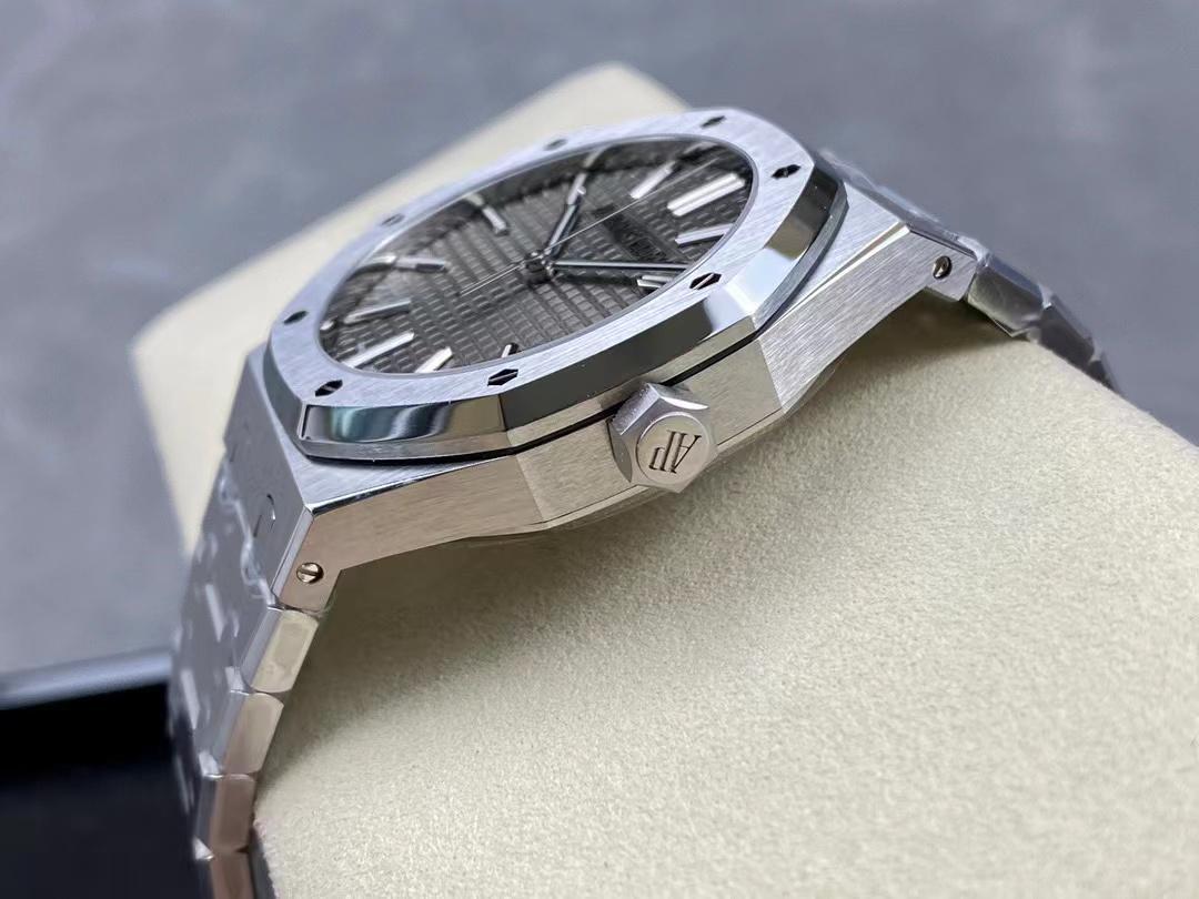 送料無料オーデマ ピゲ AUDEMARS PIGUET 41mm時計です
