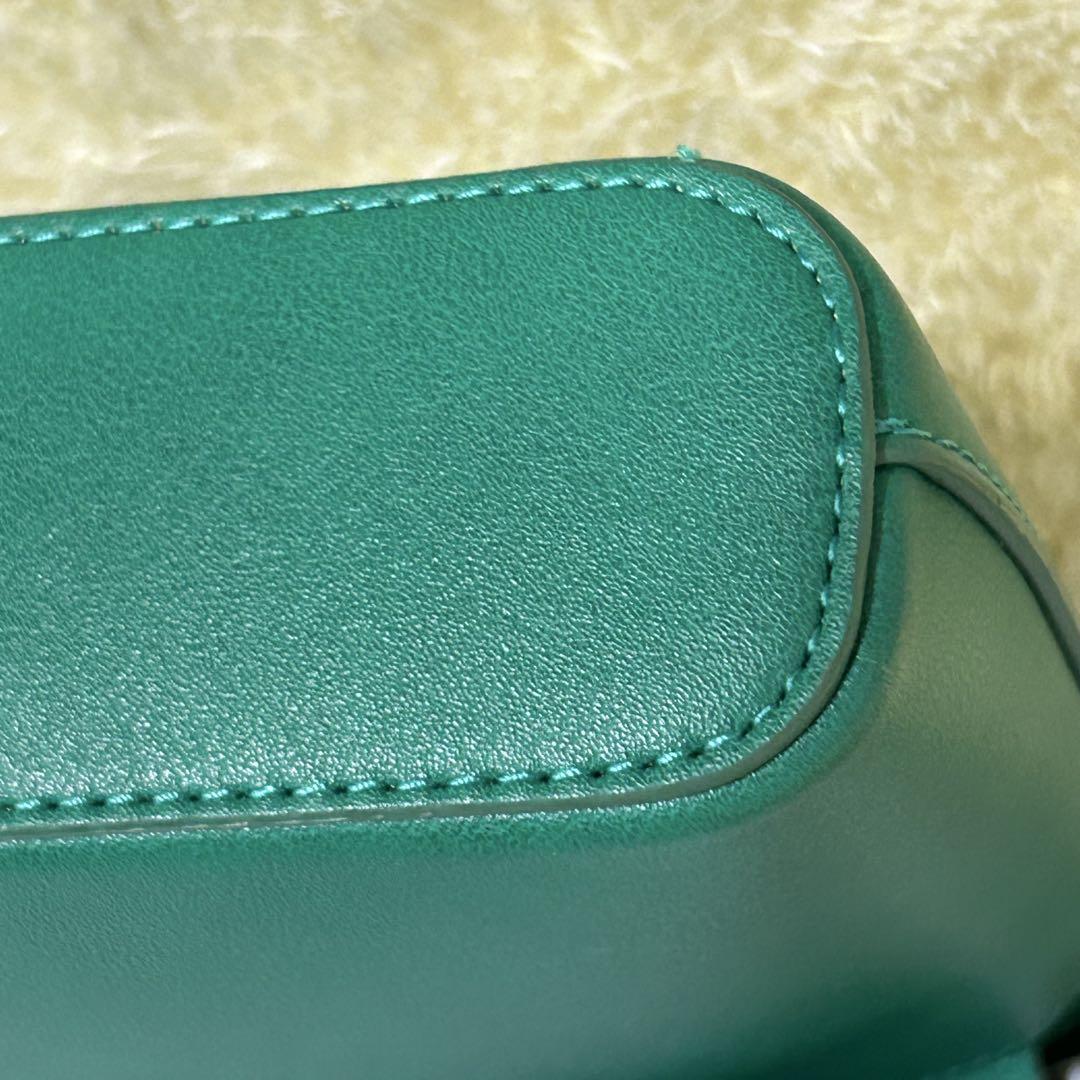 UNITED TOKYO フラップレザーショルダーバッグ　グリーン