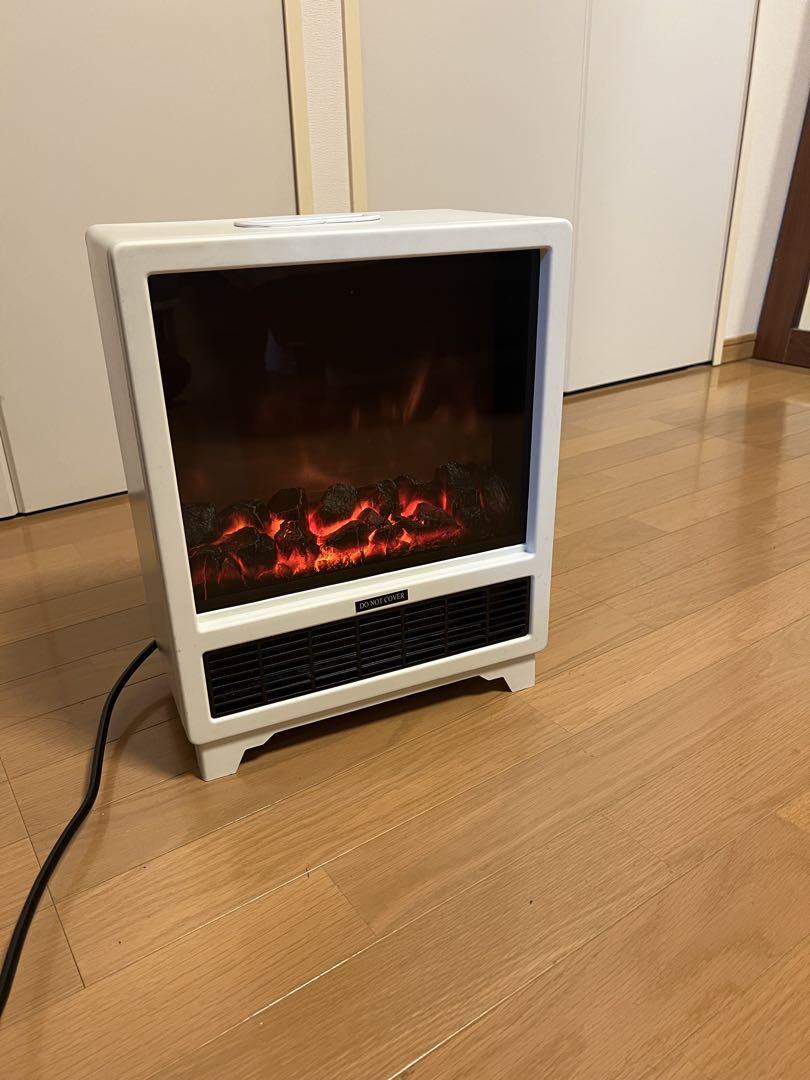 セラミックファンヒーター Nostalgie暖炉型ヒーター　CHT-1539