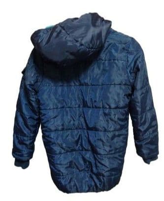 hushush ジャンパー　140cm