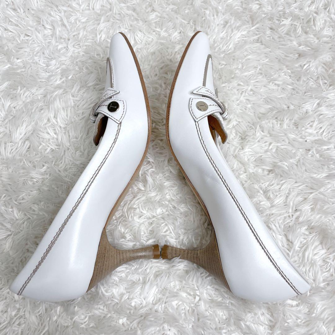 未使用✨️ TOD'S トッズ　パンプス　レザー ホワイト 22.5ポインデット