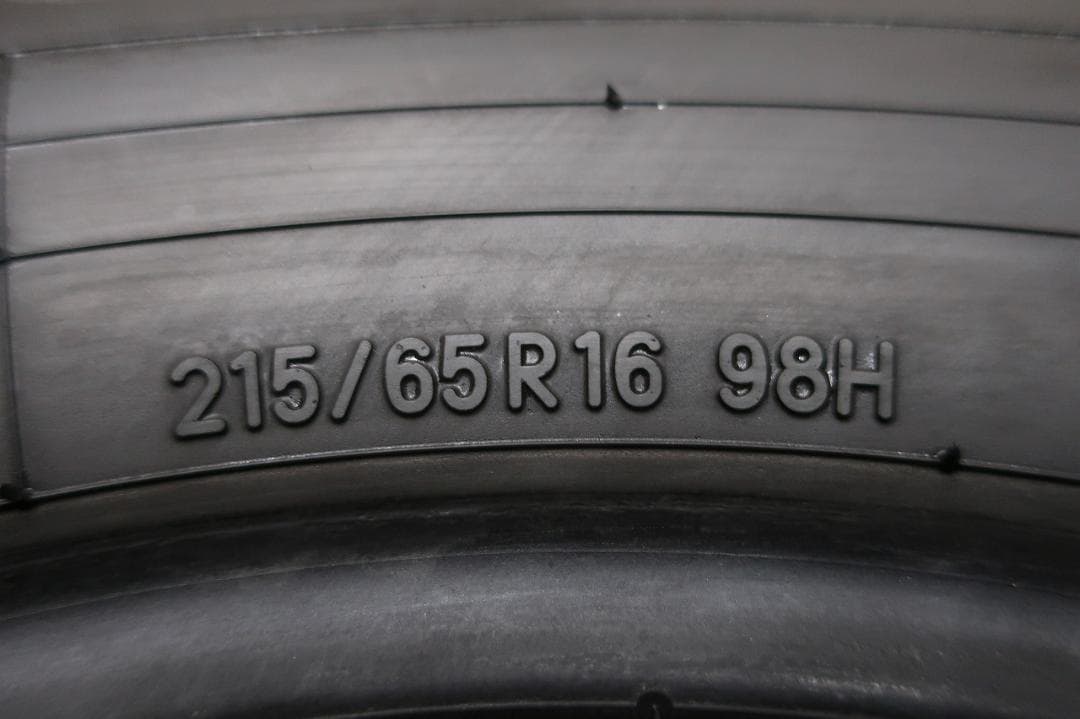 2024年製　トーヨー　TIRES　トランパス　mp7　215/65R16　国産