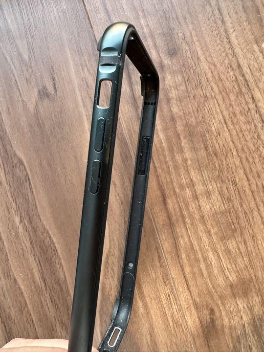 iPhone 11 Pro 256G シルバー SIMフリー 背面ガラス割れ
