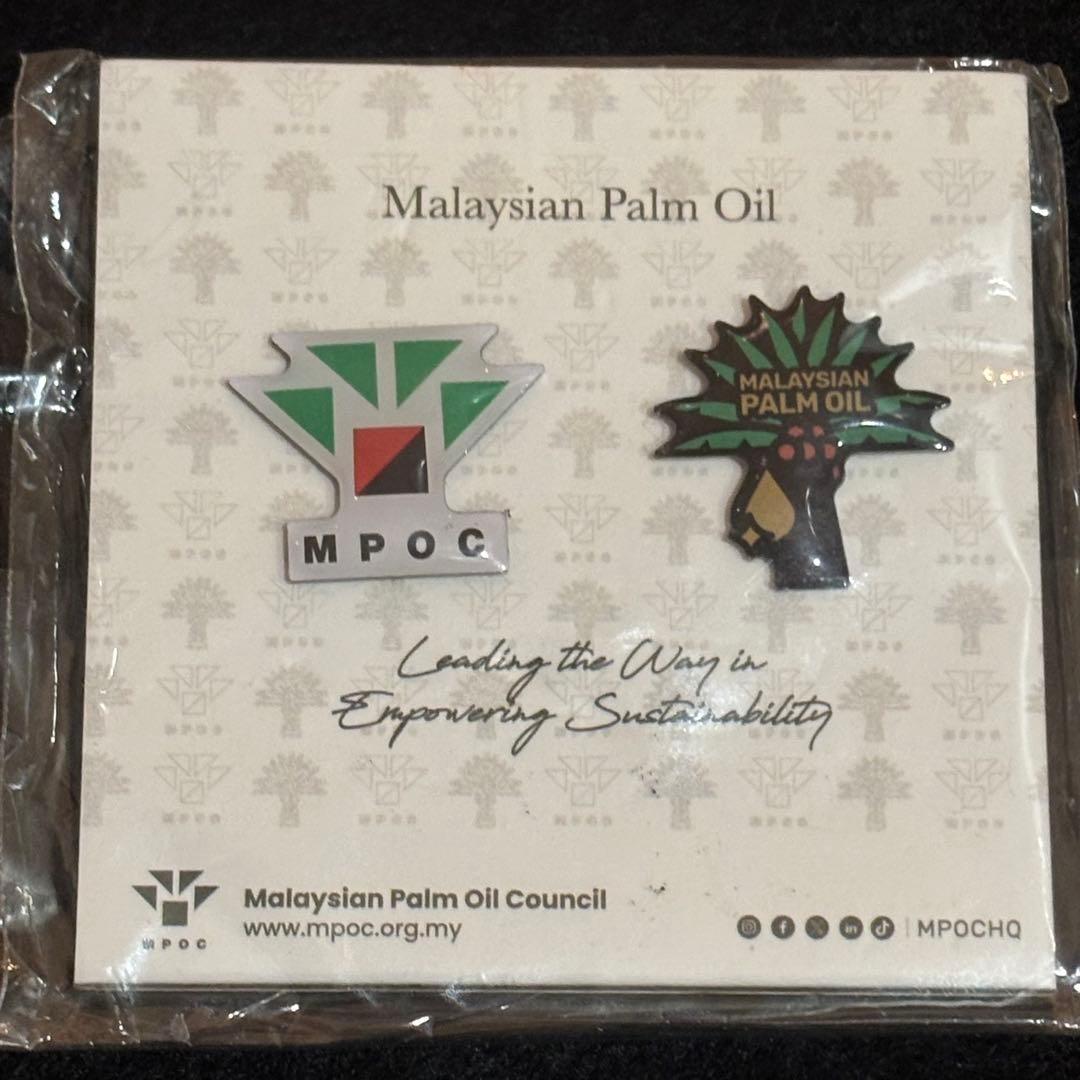 【非売品】 大阪関西万博 マレーシア館 ピンバッジ スタッフ ２個セット