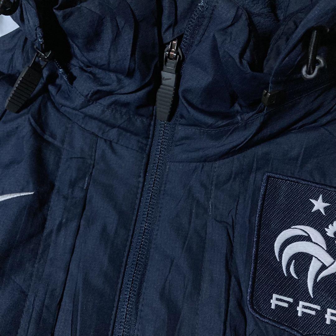 NIKE フランス代表 ベンチコート フーディ チームロゴ 刺繍 サッカー