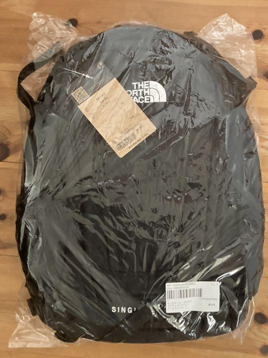 からよろし¿ 新品 シングルショット ブラック 23ℓ 5ZRUO-m63571005628 未使用品 ノースフェイス ┌ケット