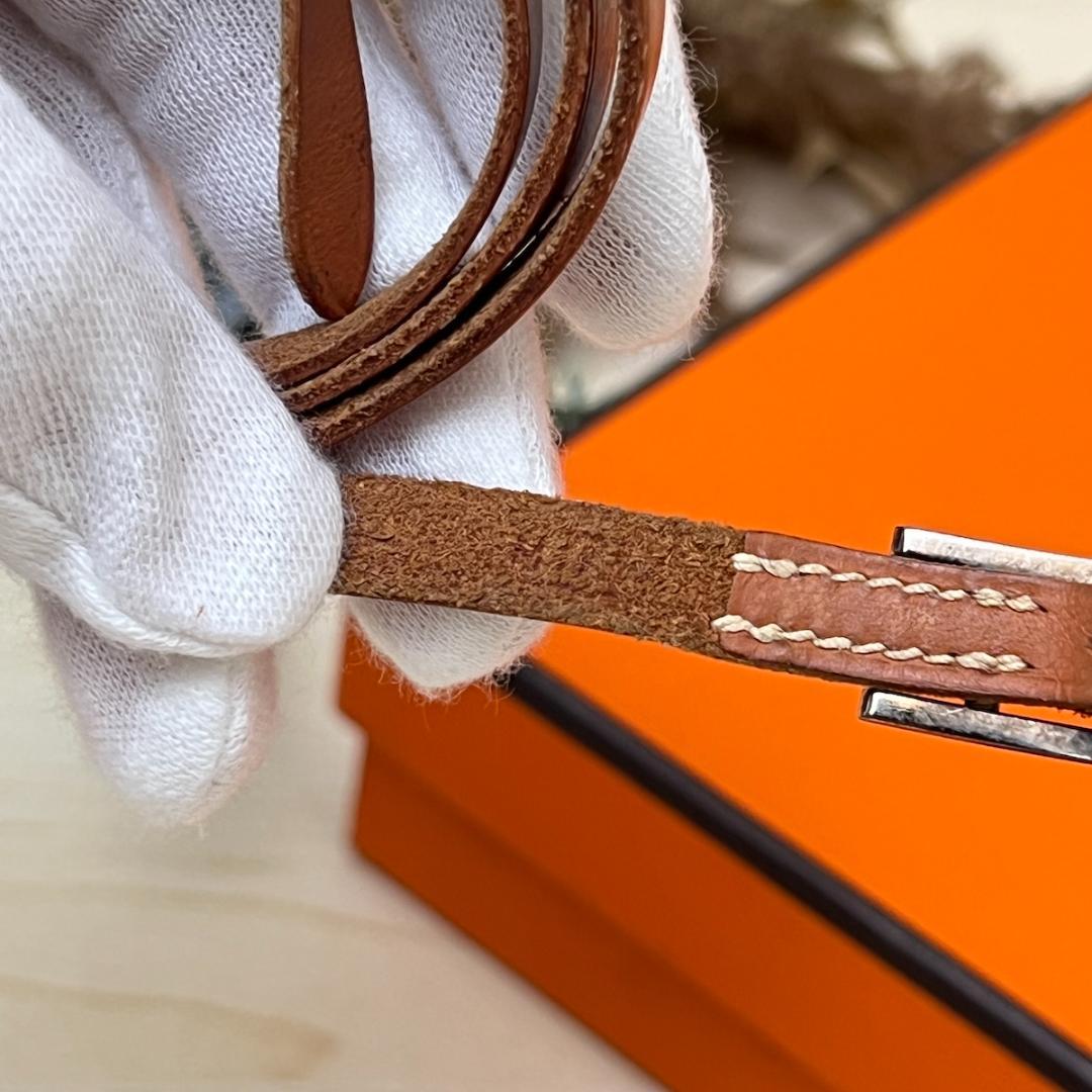 HERMES - エルメス アピ3 レザー ブレスレット Hバックル
