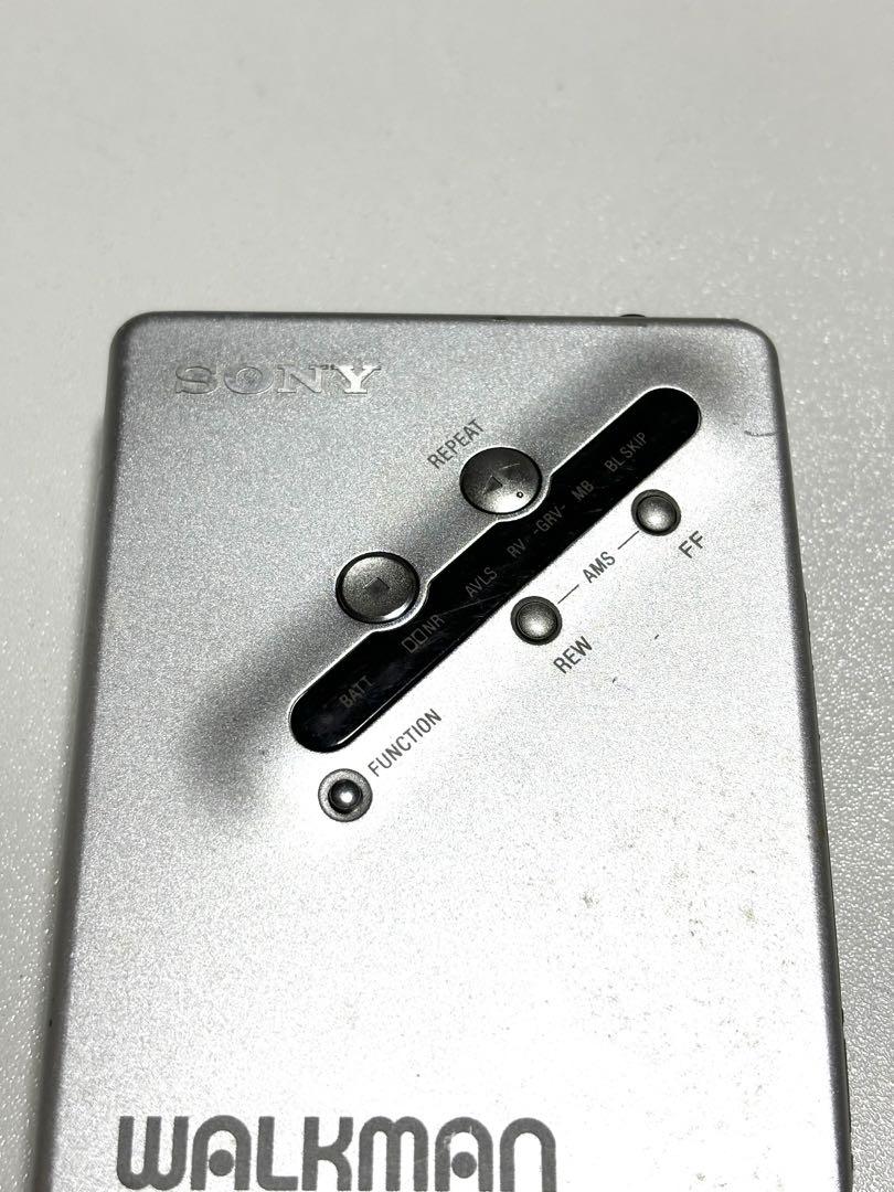 SONY カセットウォークマン WM-EX677 整備品 SONY カセットウォークマン WM-EX677 整備品 - ポータブル