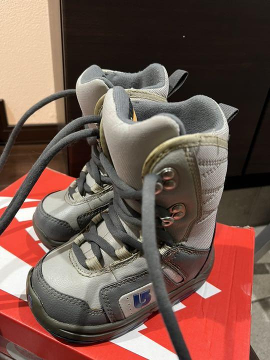 BURTON キッズスノーボードセット☆90㎝ ブーツ付き