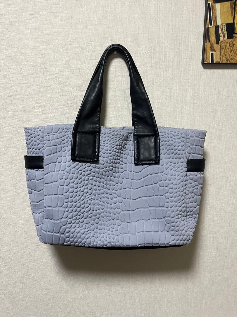 極美品kawa-kawa カワカワ定番のwetトートバッグWaniパピヨネ