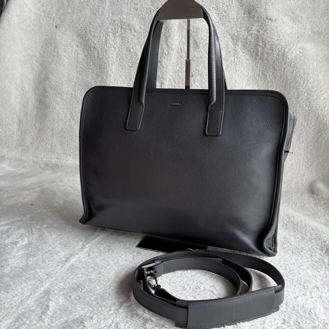 FURLA フルラ　イタリア製 テセオ レザー ブリーフケース 2WAY グレー